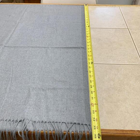 Just Cozy grey scarf multiple uses - Picture 8 of 9